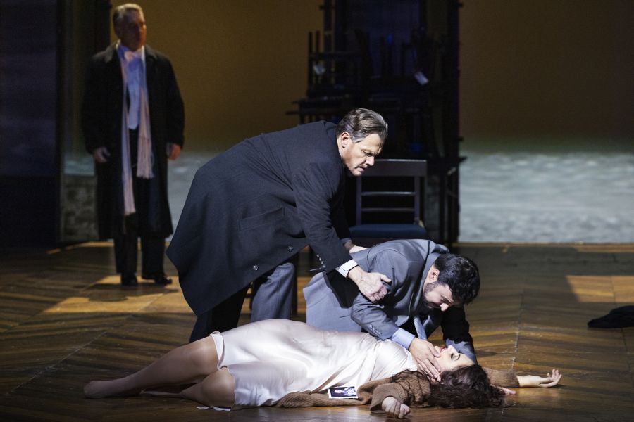 Anmeldelse (re-anmeldelse): La Traviata, Det Kongelige Teater