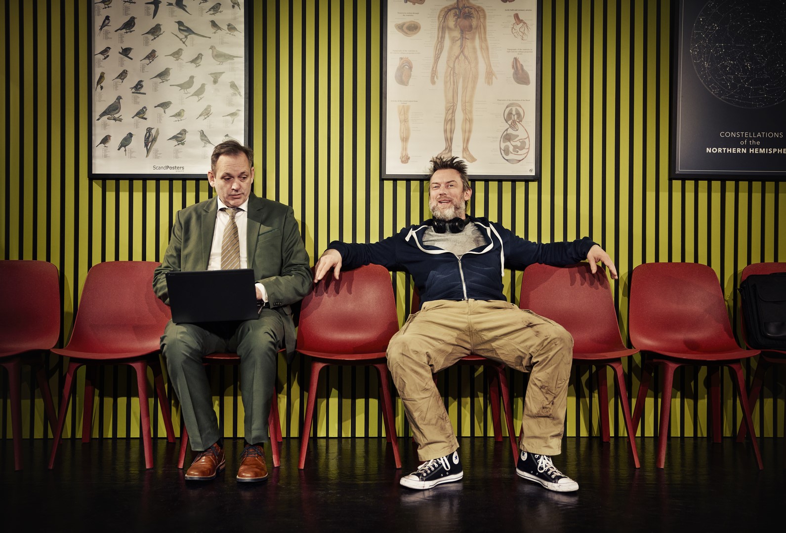 Anmeldelse: Den ene og den anden, Himmerlands Teater (Himmerlands Teater og Vendsyssel Teater)