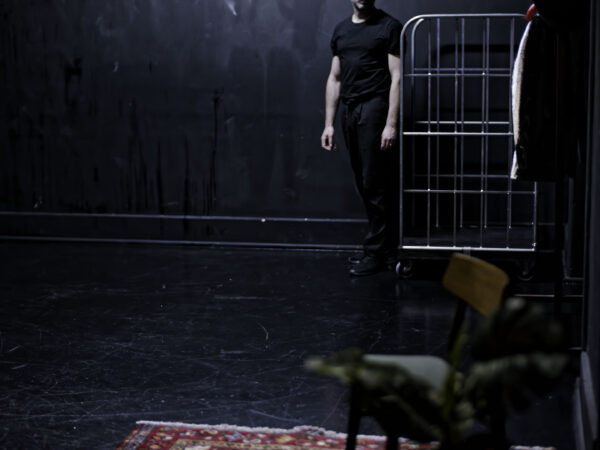 Anmeldelse: Djævleprojektet, Husets Teater