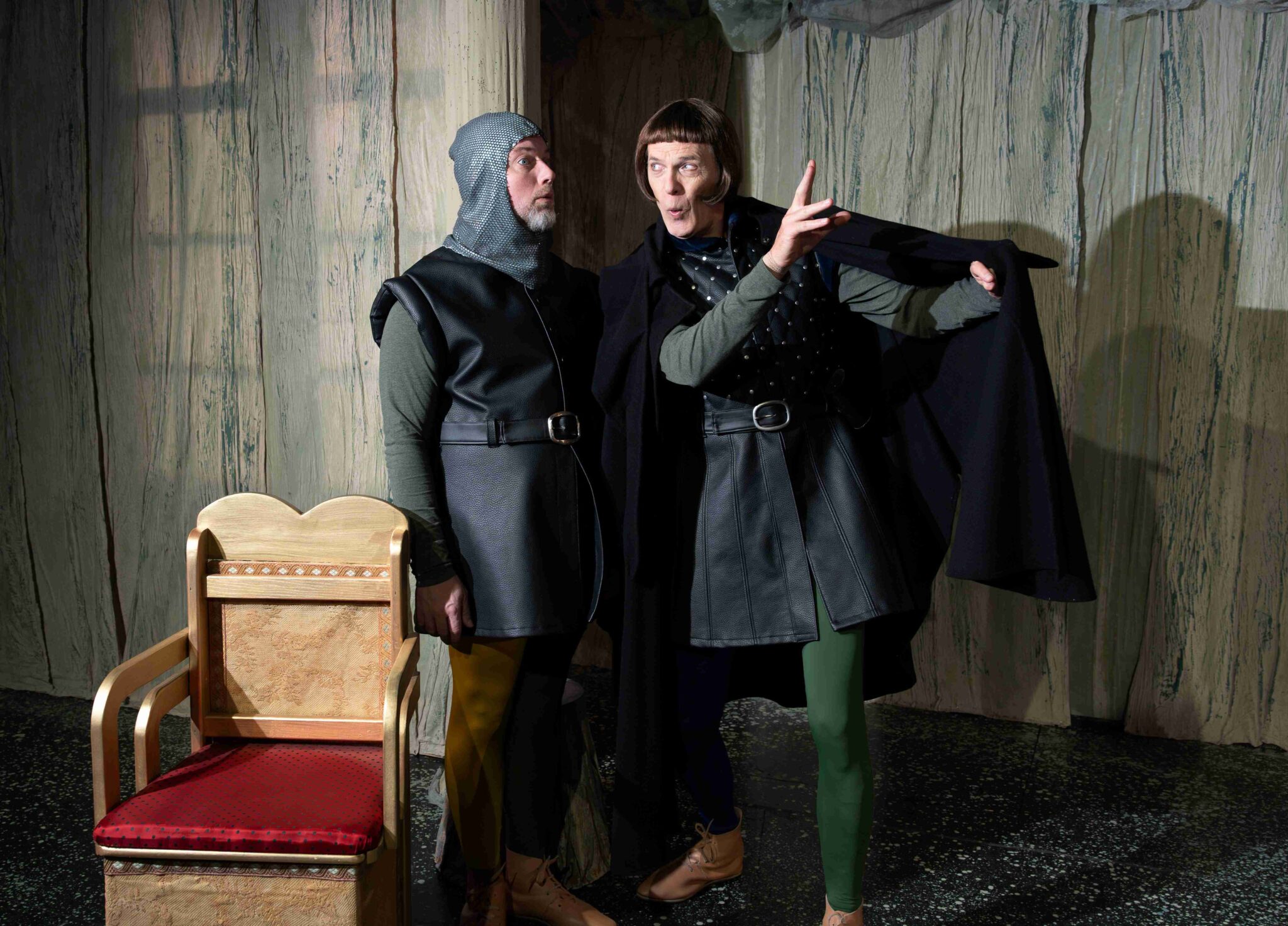 Anmeldelse: Robin Hood – Helt ude i skoven, Himmerlands Teater - Ungt ...