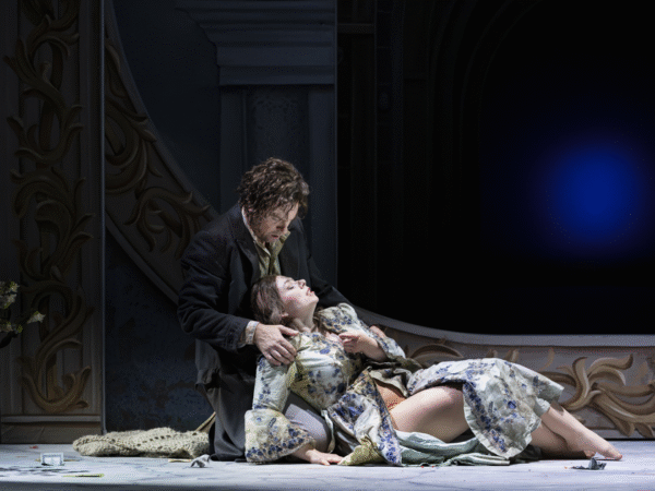 Anmeldelse: La Traviata, Det Kongelige Teater (Den Jyske Opera)